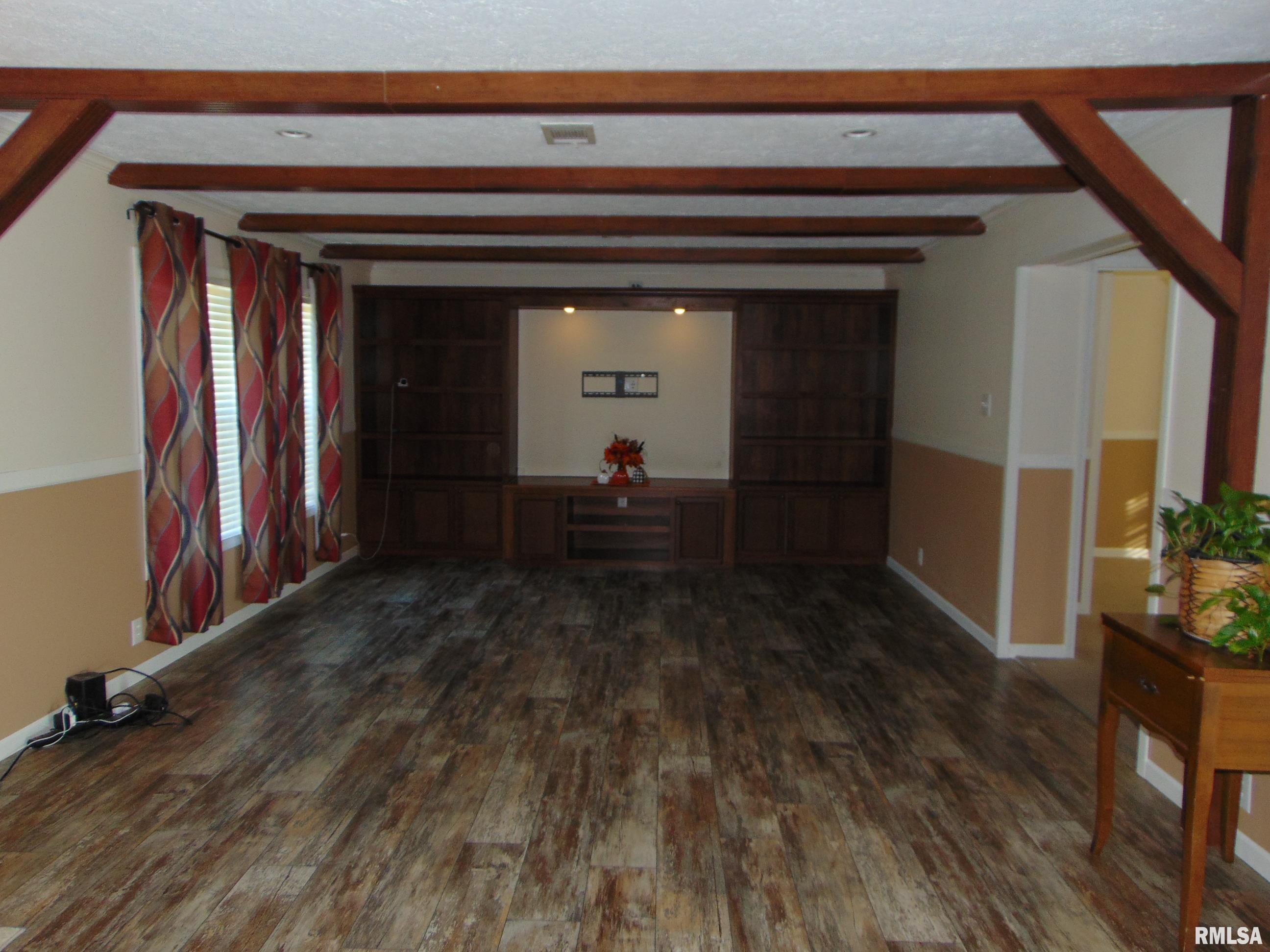 7 Chamnesstown Road Elkville, IL 62932 - Photo 12 of 17