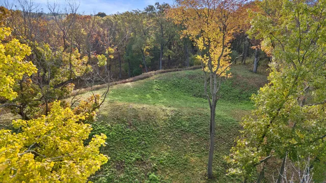 $775,000 | 6644 North Shawmoors Drive, Chenequa, WI 53029