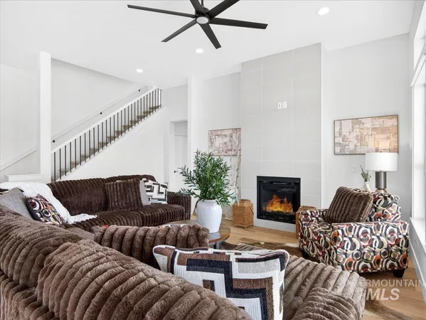 $998,900 | 25773 Clydesdale Lane, Parma, ID 83660