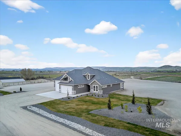 $998,900 | 25773 Clydesdale Lane, Parma, ID 83660
