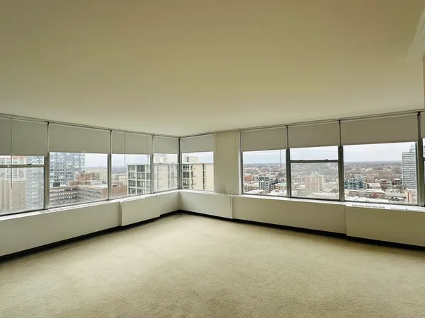 $2,500 | 5757 North Sheridan Road, Unit 17H, Chicago, IL 60660
