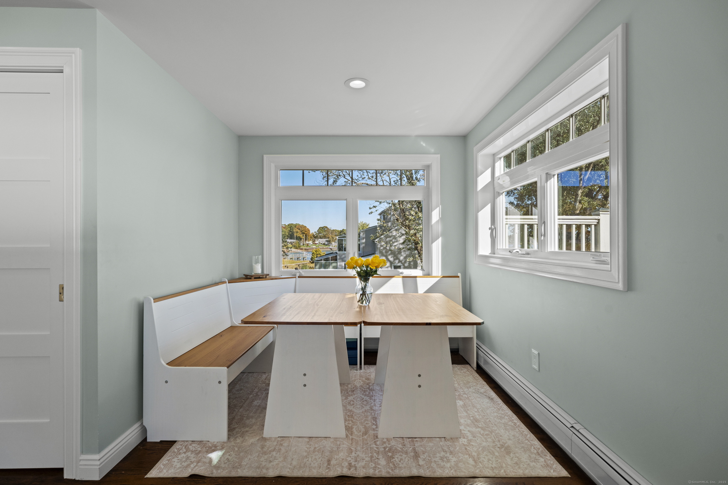 21 Harbor Street Branford, CT 06405 - Photo 19 of 40 a workspace with furniture and window