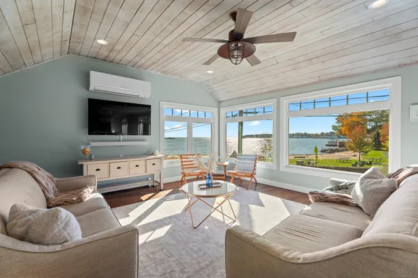 $1,500,000 | 21 Harbor Street, Branford, CT 06405
