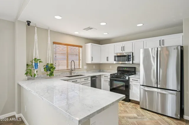 $460,000 | 27415 North 63rd Drive, Phoenix, AZ 85083