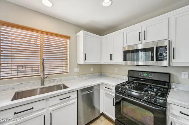 $460,000 | 27415 North 63rd Drive, Phoenix, AZ 85083