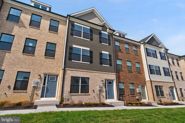 $3,395 | 5225 Manor Park Drive, Upper Marlboro, MD 20772