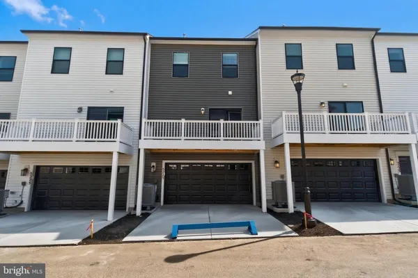 $3,395 | 5225 Manor Park Drive, Upper Marlboro, MD 20772