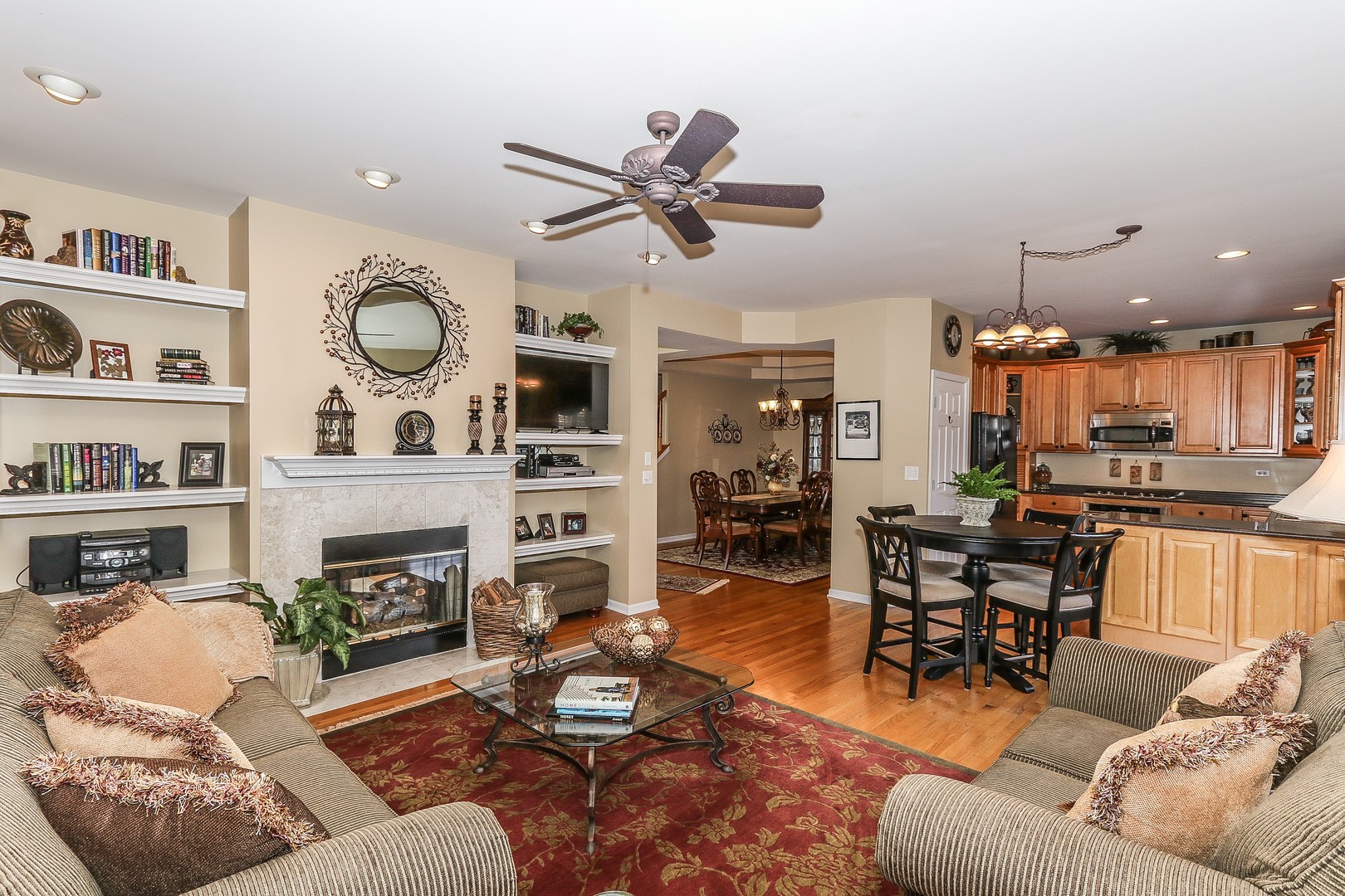 4929 Commonwealth Avenue Western Springs, IL 60558 - Photo 12 of 32 a living room with furniture and a fireplace