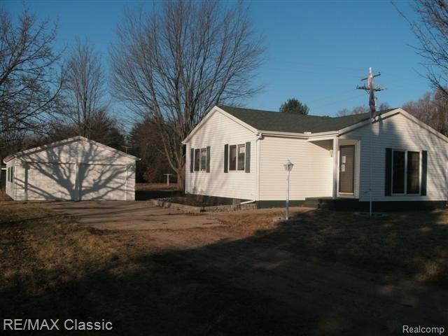 4739 Lonsberry Road Columbiaville, MI 48421 - Photo 2 of 10 GEDC6000Small.JPG