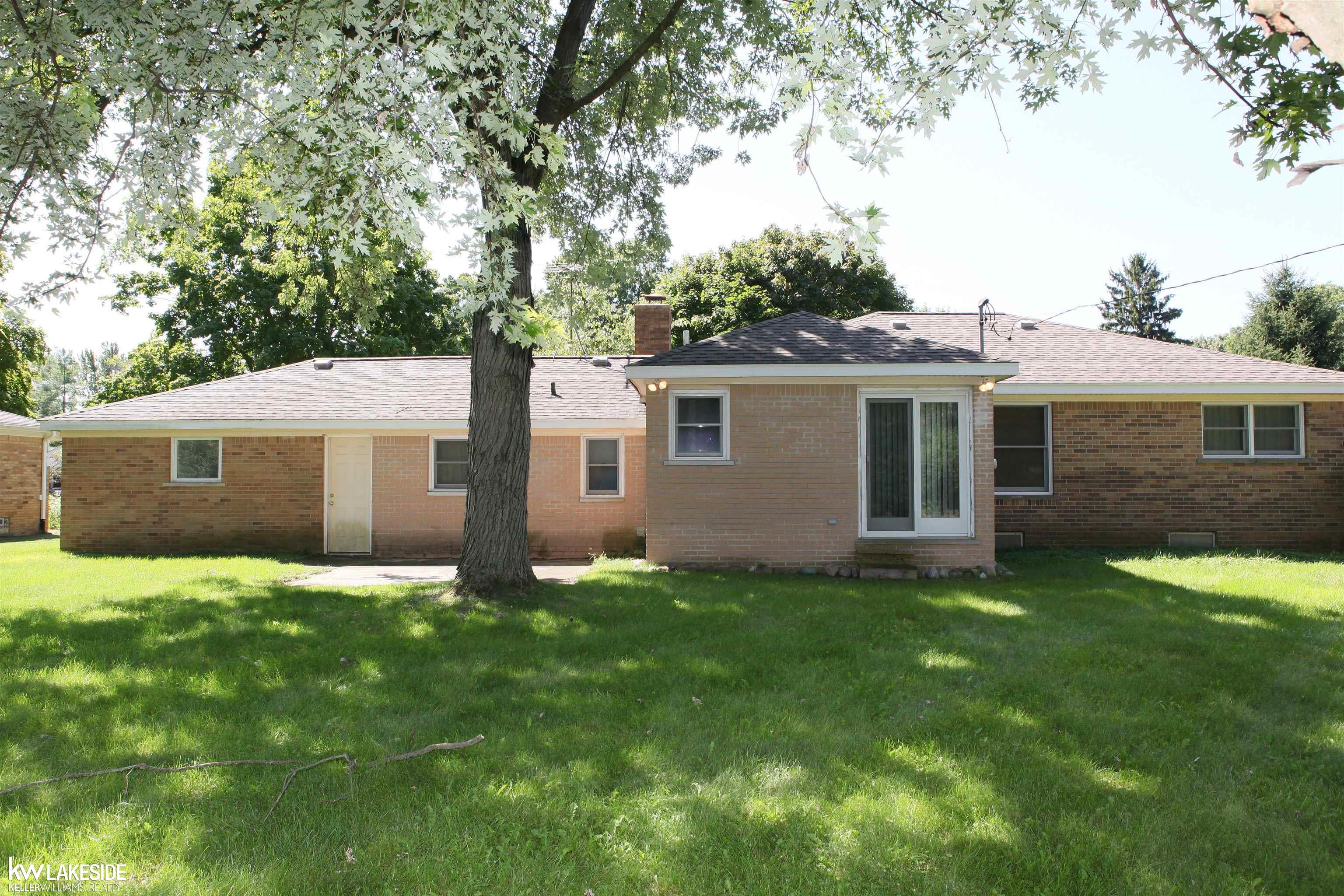 470 Elmhill Road Rochester Hills, MI 48306 - Photo 6 of 26