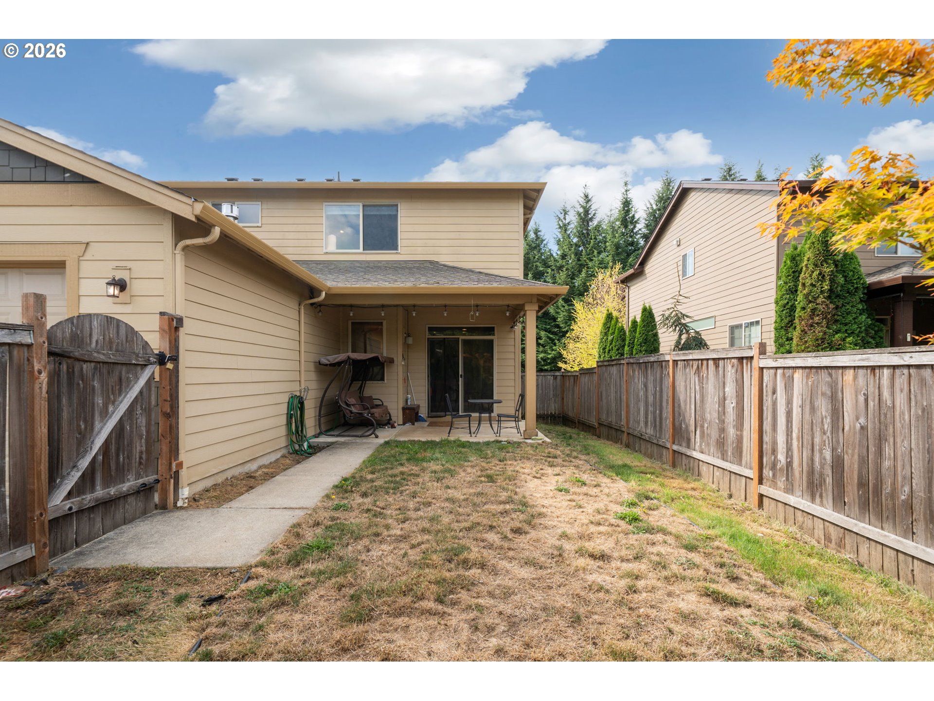 110 Northwest 24th Street Battle Ground, WA 98604 - Photo 18 of 20 a view of a house with wooden floor and a fence