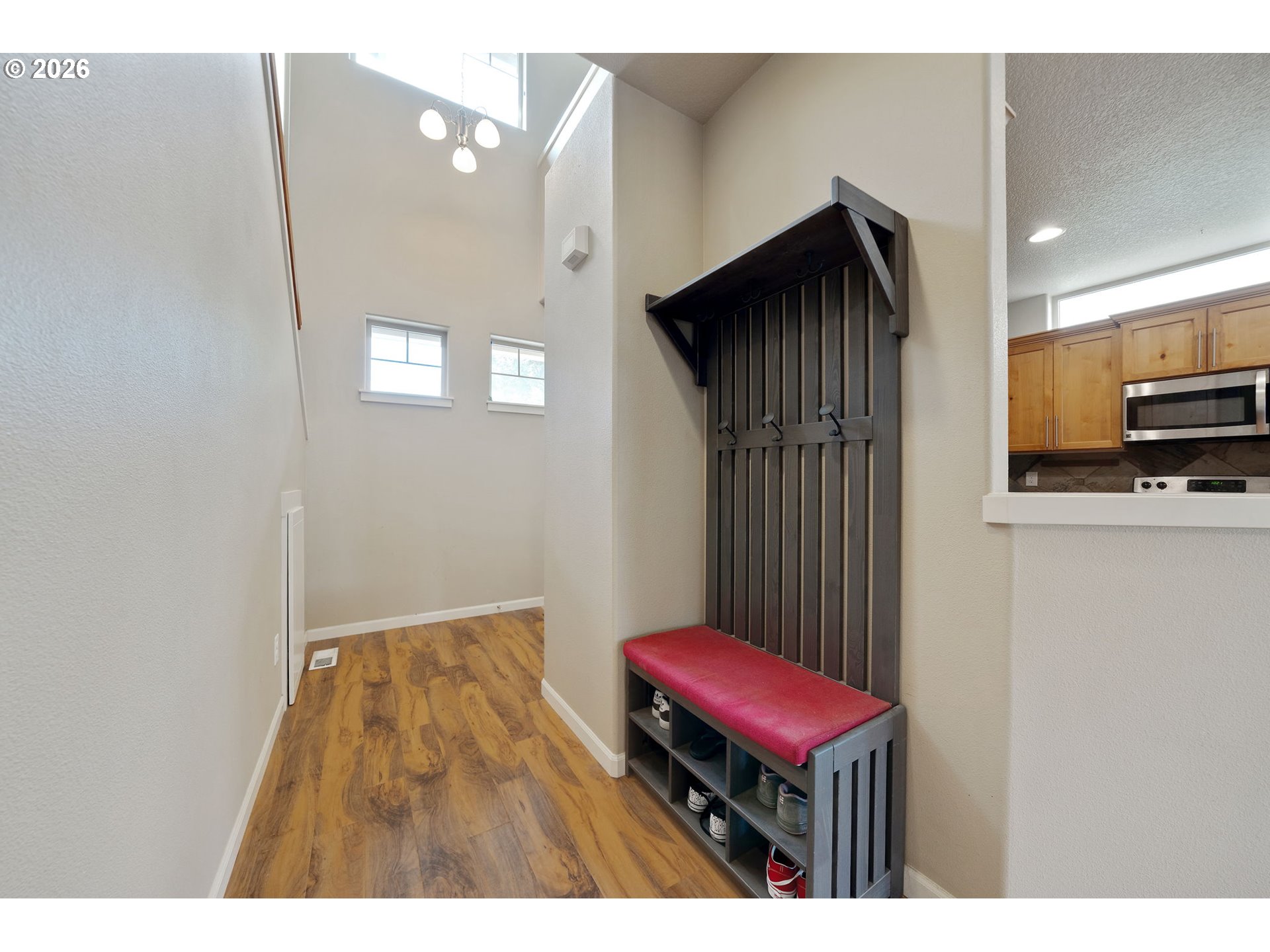 110 Northwest 24th Street Battle Ground, WA 98604 - Photo 2 of 20 a room with furniture and a kitchen view