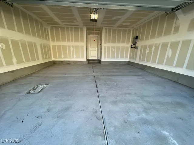 $2,450 | 4919 Olive Mesa Avenue, Las Vegas, NV 89139