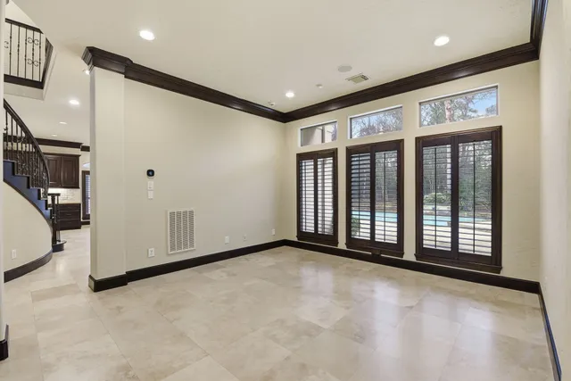 $8,800 | 30 North Palmiera Circle, The Woodlands, TX 77382