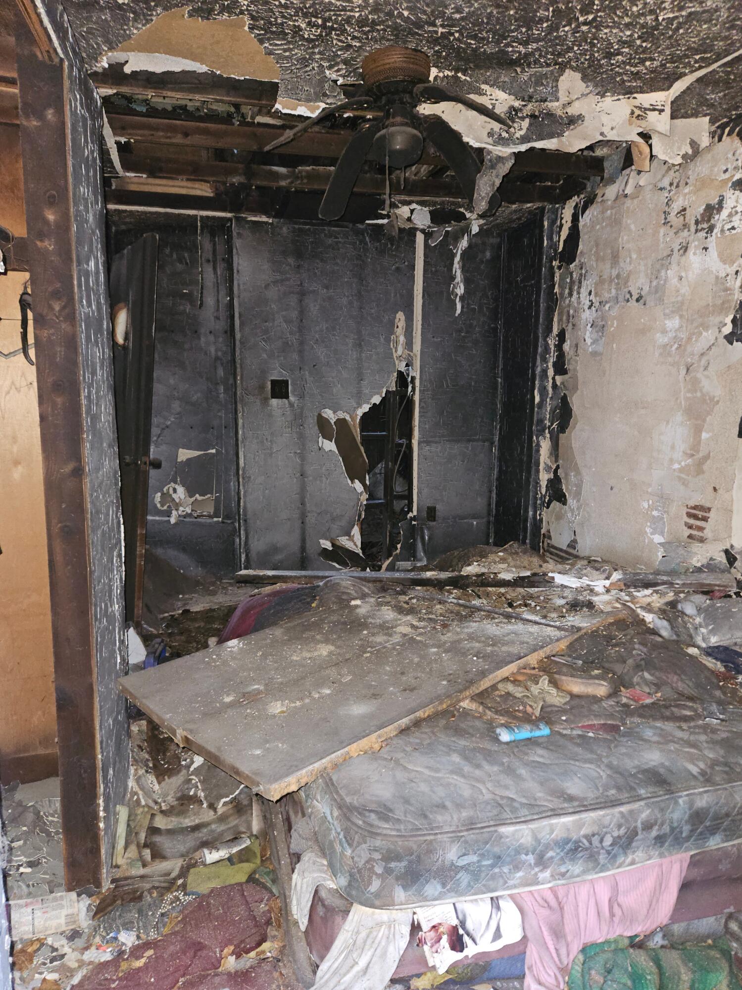 2443 Delaware Street Gary, IN 46407 - Photo 6 of 7 a view of backyard