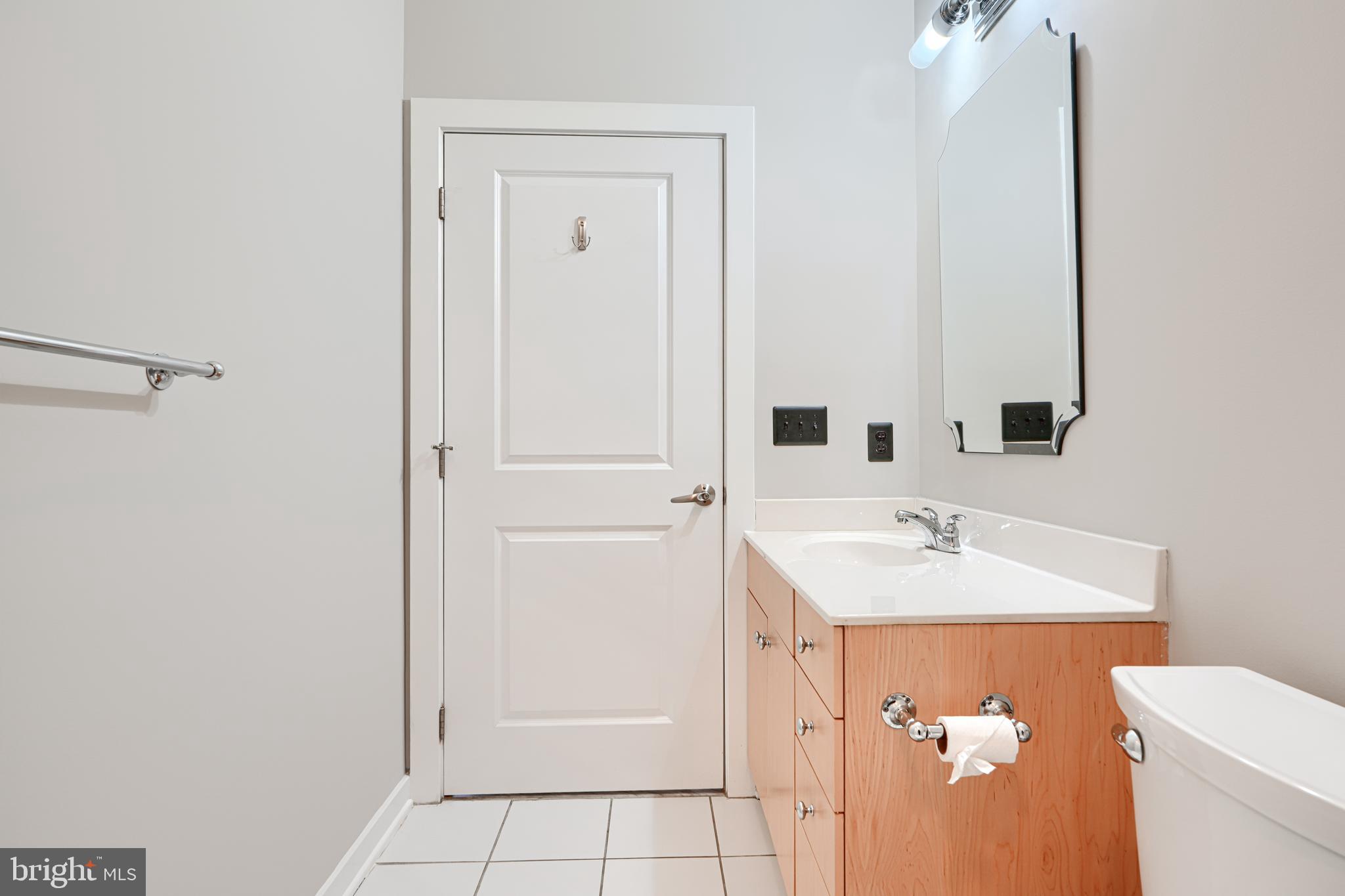 2007 Clipper Park Road, Unit 112 Baltimore, MD 21211 - Photo 14 of 36