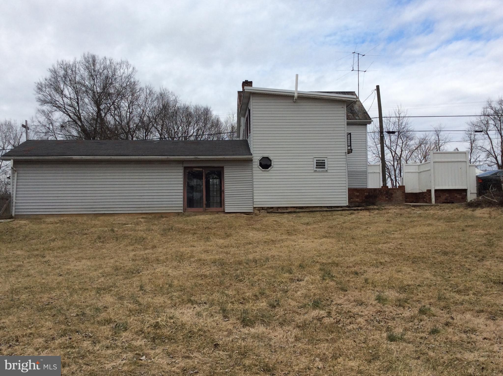 17827 Spielman Road Fairplay, MD 21733 - Photo 3 of 16 Exterior (Rear)