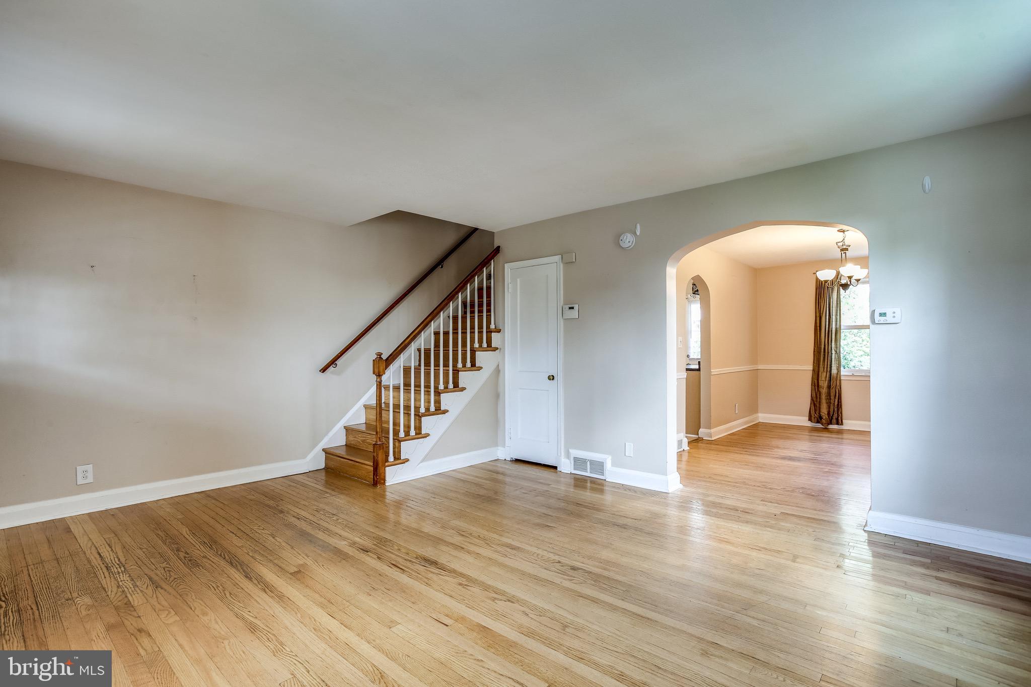 1058 Downton Road Baltimore, MD 21227 - Photo 9 of 31
