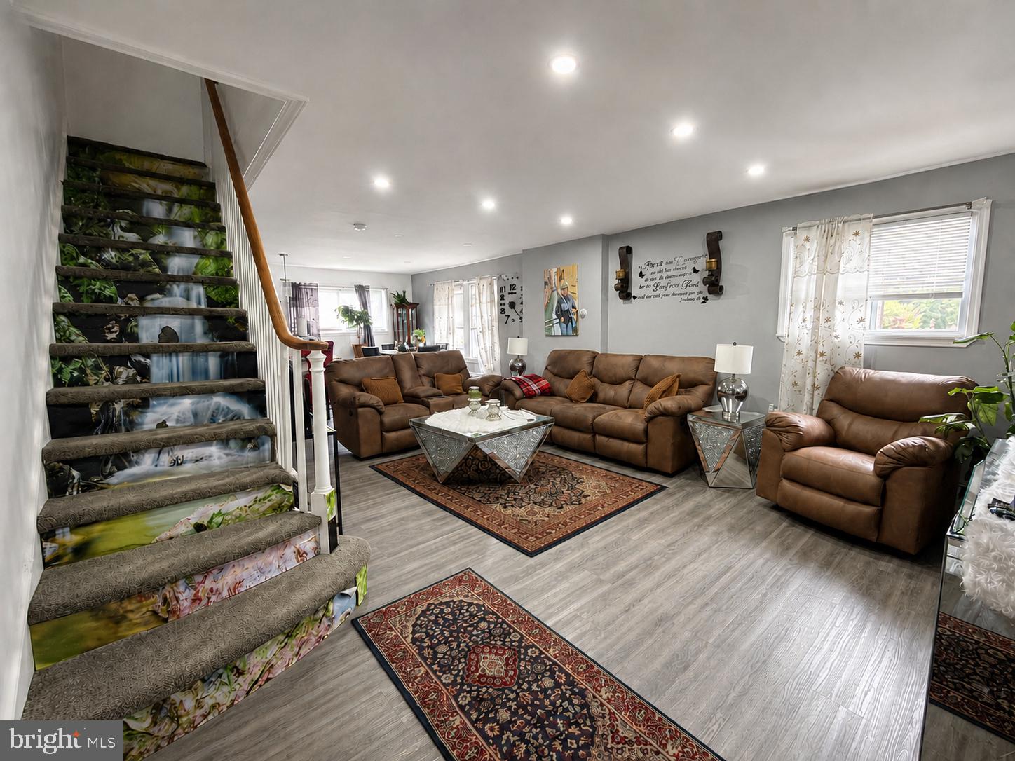 235 Laurel Road Sharon Hill, PA 19079 - Photo 3 of 30 Gallery Image 3