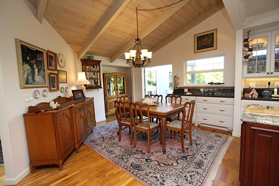 3999 Cherryvale Avenue Soquel, CA 95073 - Photo 10 of 23 a view of a dining room with furniture
