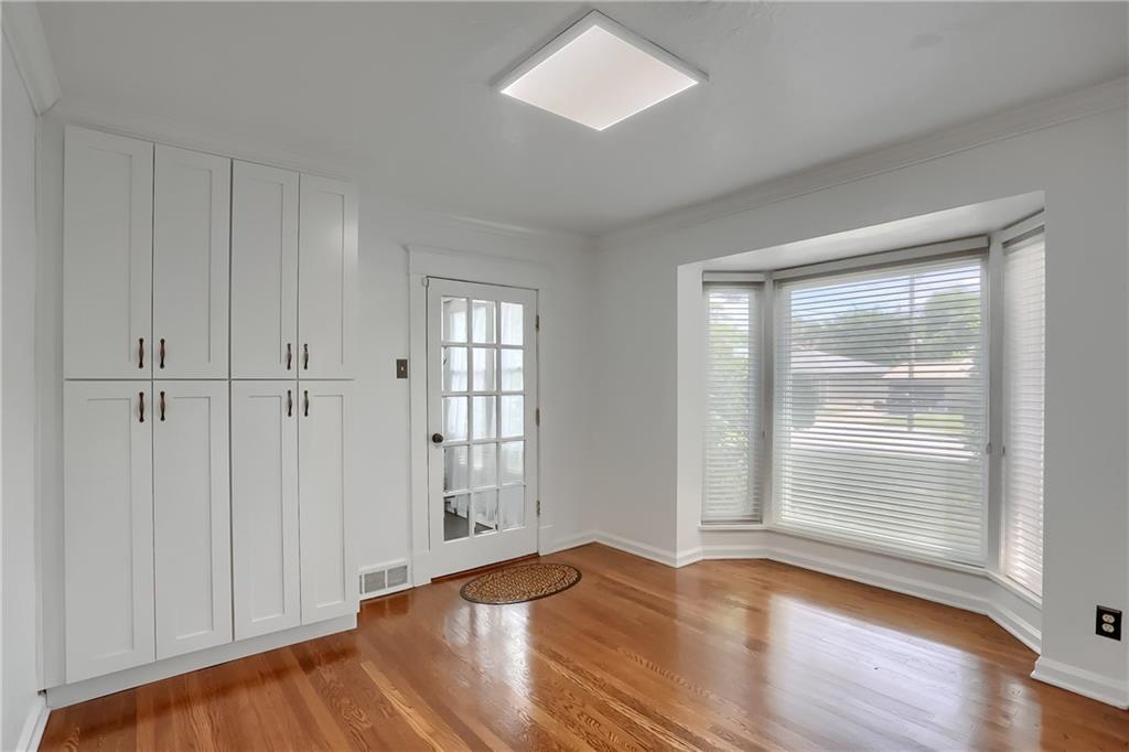 1044 Washington Road Pittsburgh, PA 15228 - Photo 11 of 50 Gallery Image 11