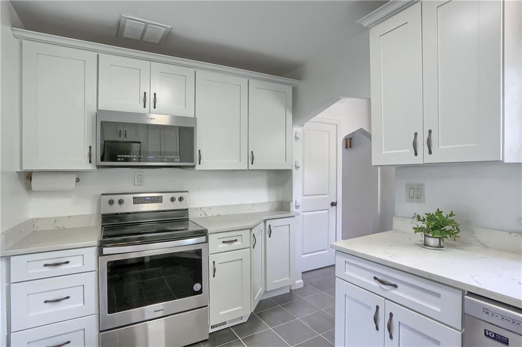 1044 Washington Road Pittsburgh, PA 15228 - Photo 17 of 50 Gallery Image 17