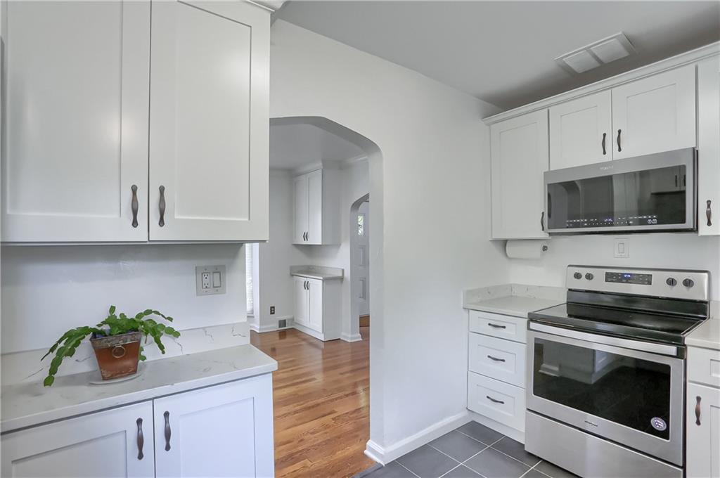 1044 Washington Road Pittsburgh, PA 15228 - Photo 18 of 50 Gallery Image 18