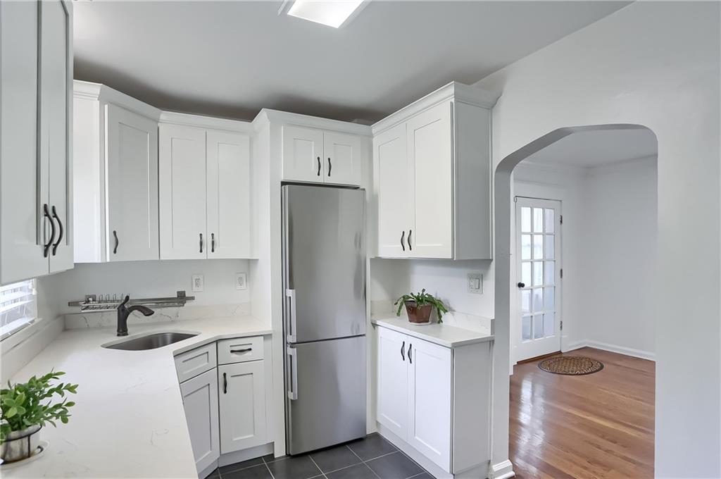 1044 Washington Road Pittsburgh, PA 15228 - Photo 19 of 50 Gallery Image 19