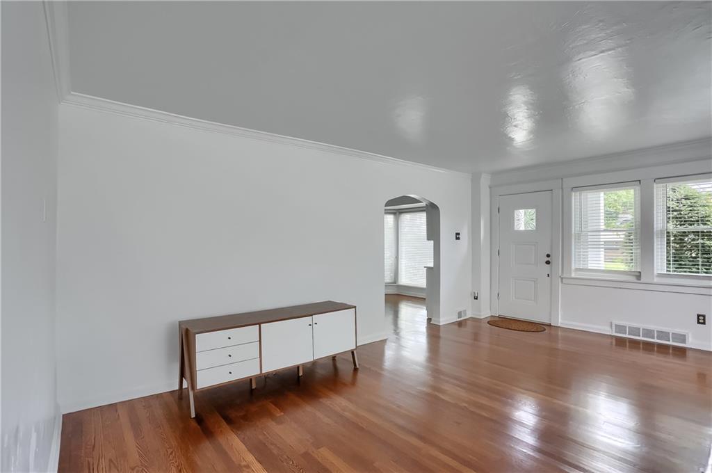 1044 Washington Road Pittsburgh, PA 15228 - Photo 7 of 50 Gallery Image 7