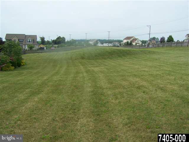 205 Ridgewood Drive Hanover, PA 17331 - Photo 5 of 9