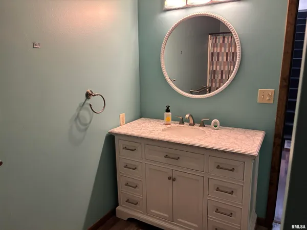 $93,900 | 302 East Murray Street, Macomb, IL 61455