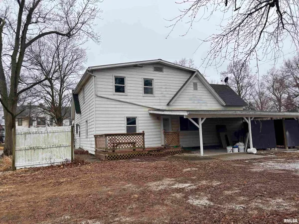 $93,900 | 302 East Murray Street, Macomb, IL 61455