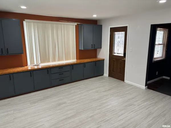 $93,900 | 302 East Murray Street, Macomb, IL 61455