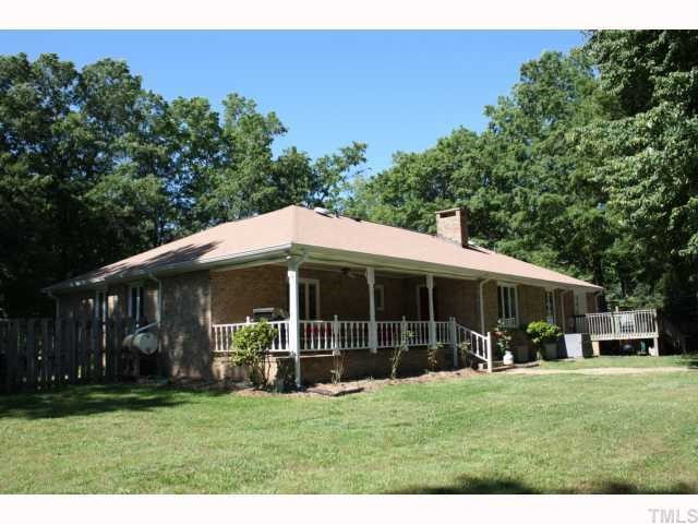 4205 Lumley Road Durham, NC 27703 - Photo 10 of 11 Porch