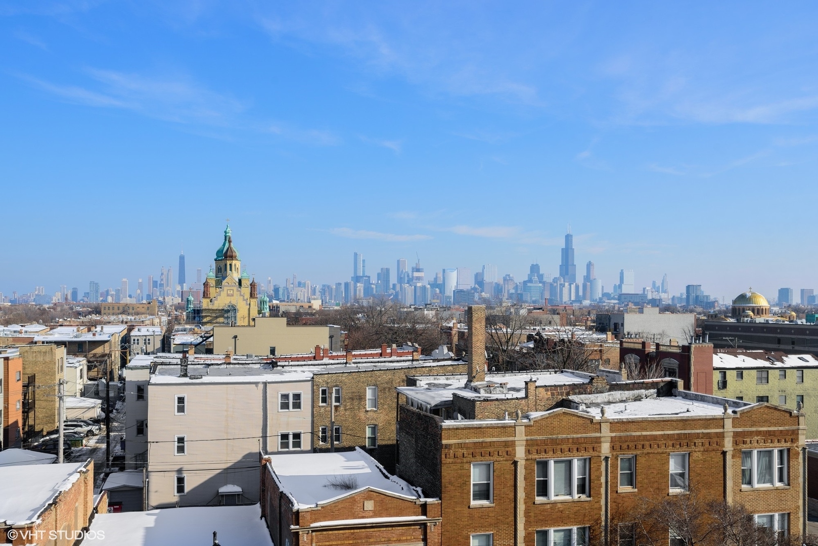 2408 West Rice Street, Unit 203 Chicago, IL 60622 - Photo 16 of 17 a view of a city