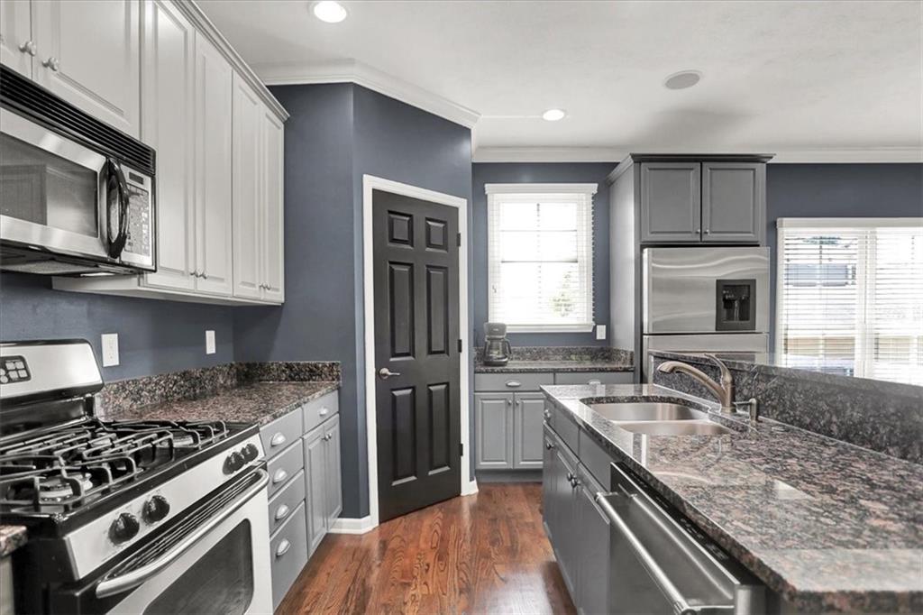 2047 Rhettsbury Street Carmel, IN 46032 - Photo 13 of 48 Gallery Image 13