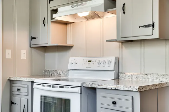 $1,450 | 1010 Carolyn Avenue, Unit A, Nashville, TN 37216