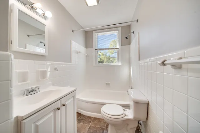 $1,450 | 1010 Carolyn Avenue, Unit A, Nashville, TN 37216