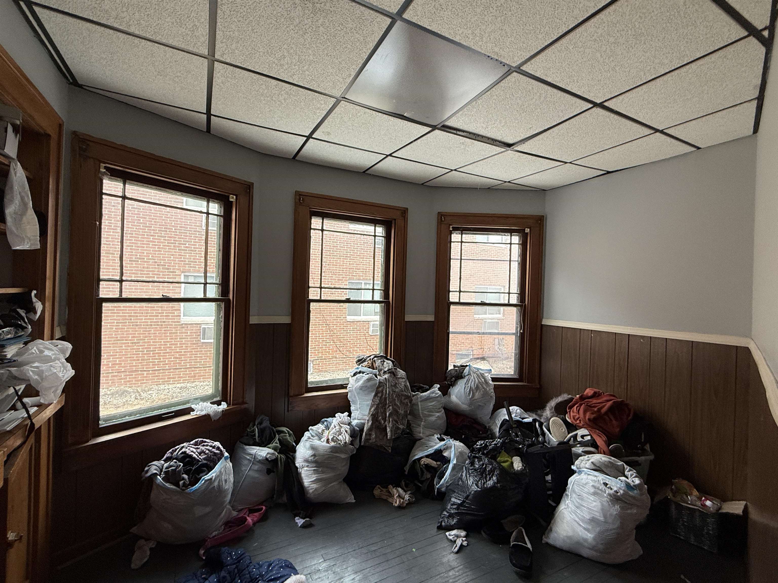 359 West Grand Avenue Beloit, WI 53511 - Photo 6 of 13