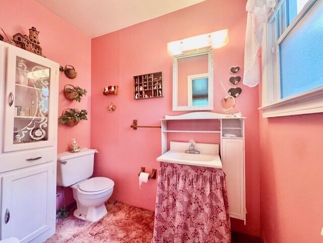 7050 Hopeful Road Florence, KY 41042 - Photo 12 of 25 Primary half bath
