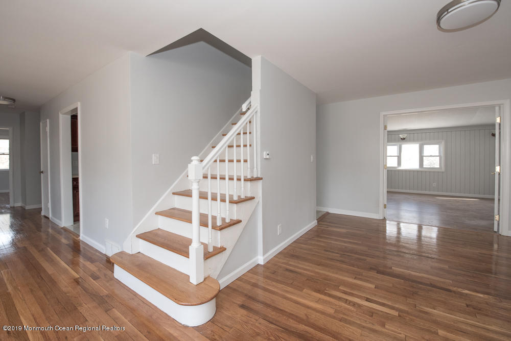 2 Timber Road East Brunswick, NJ 08816 - Photo 7 of 32 jt (82 of 108)
