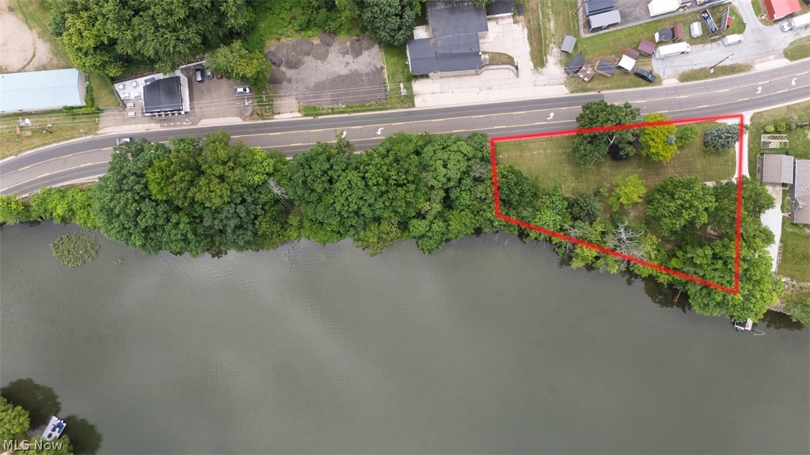 4101 12th Street Northwest Canton, OH 44708 - Photo 2 of 22