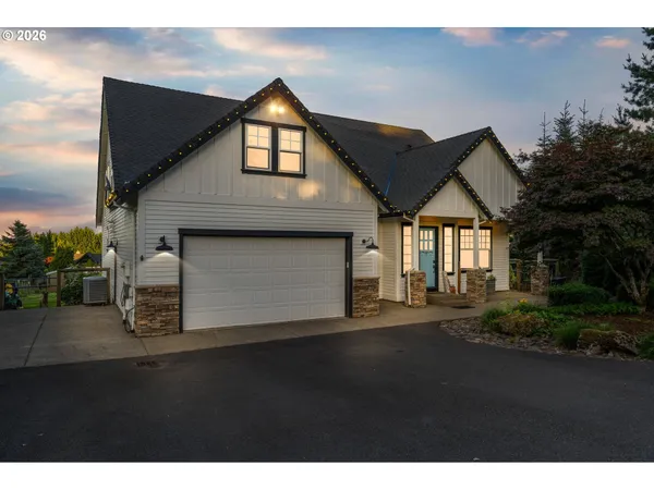 $1,150,000 | 17908 South Lavine Lane, Oregon City, OR 97045