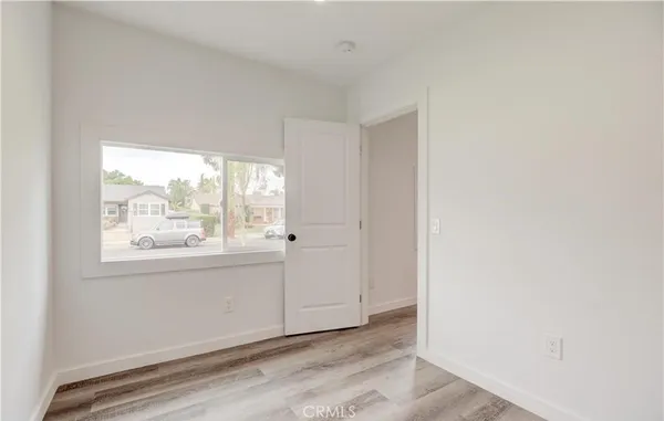 an empty room with window