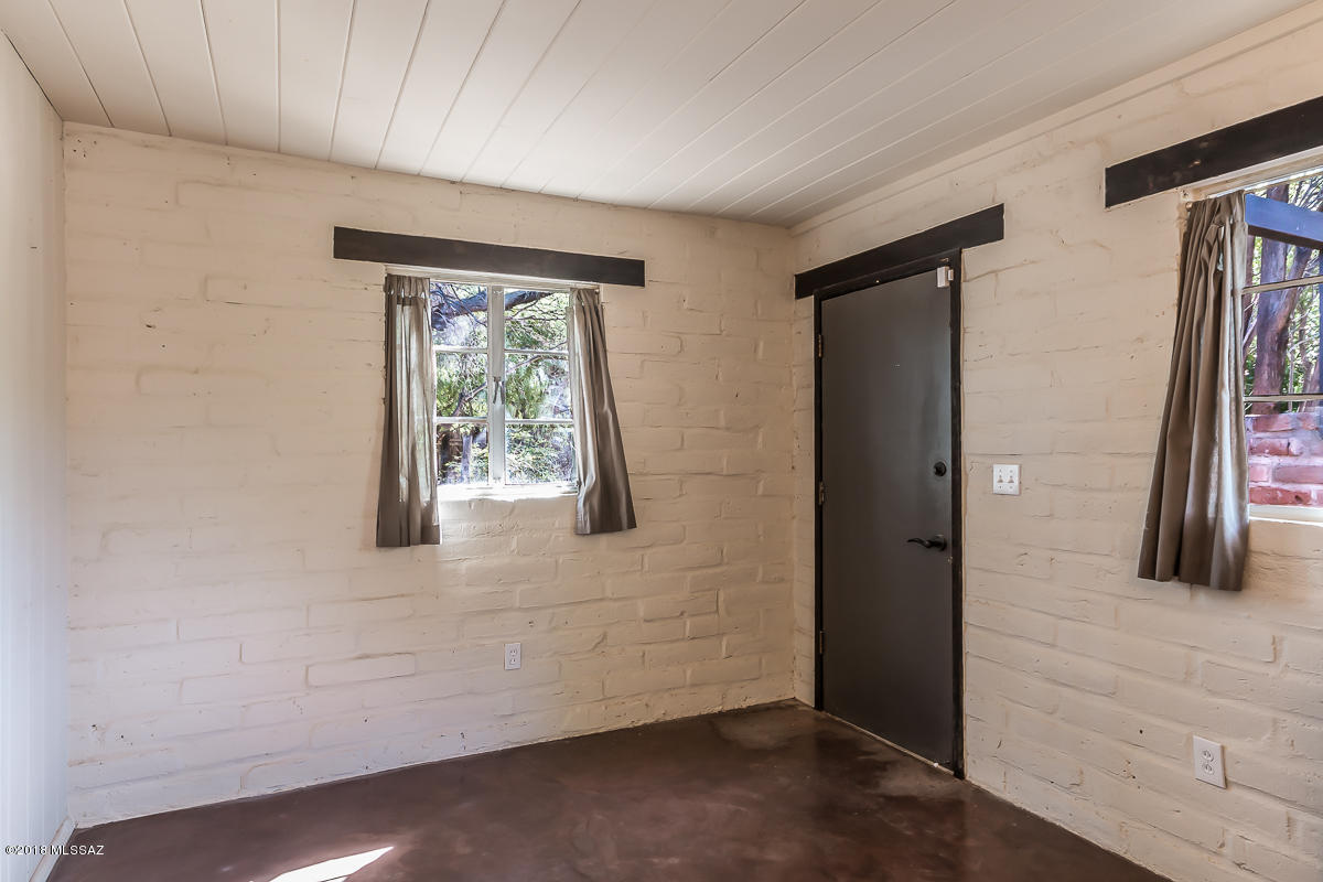 4957 East Fort Lowell Road Tucson, AZ 85712 - Photo 30 of 42