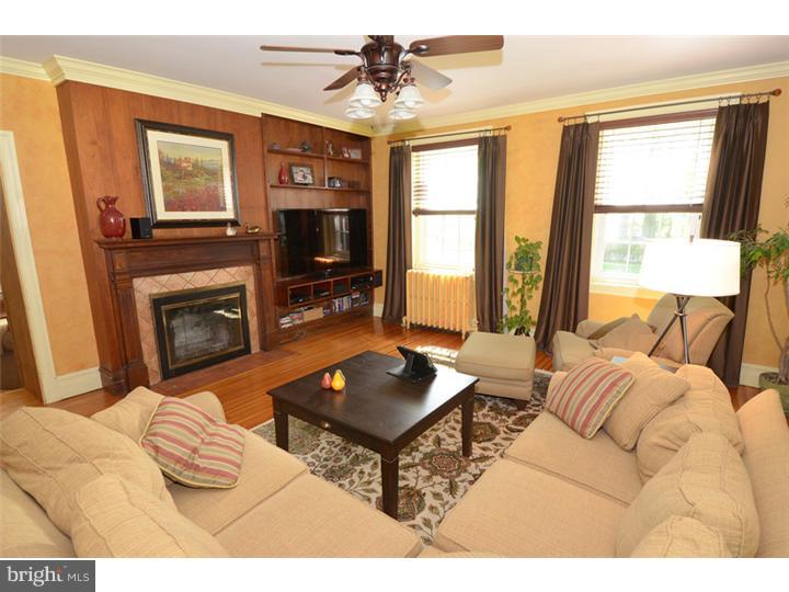 2617 Wayland Road Berwyn, PA 19312 - Photo 12 of 20 Family Room