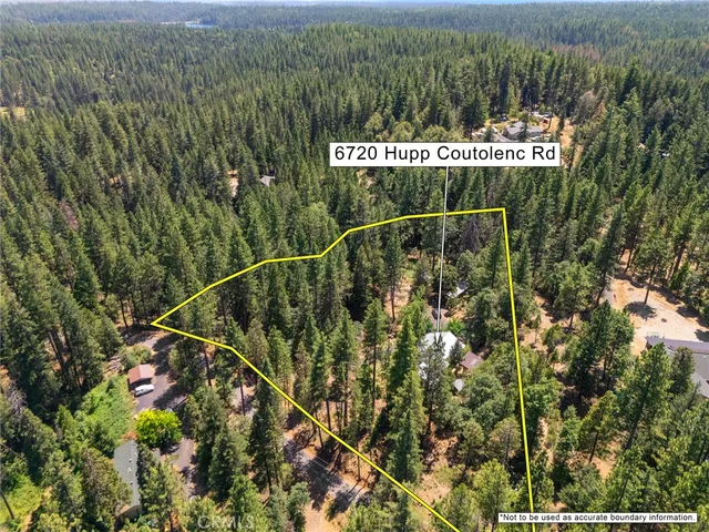 a sign that is on the side of a building