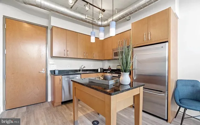 $2,750 | 2301 Champlain Street Northwest, Unit 111, Washington, DC 20009