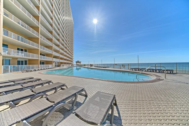 $629,900 | 5004 Thomas Drive, Unit 1404, Panama City, FL 32408