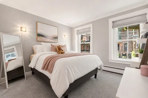 $1,825,000 | 194 West Brookline Street, Unit 1, Boston, MA 02118